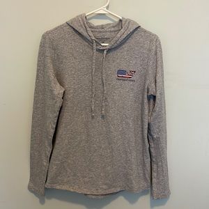 EUC Vineyard Vines Hooded T Shirt XS